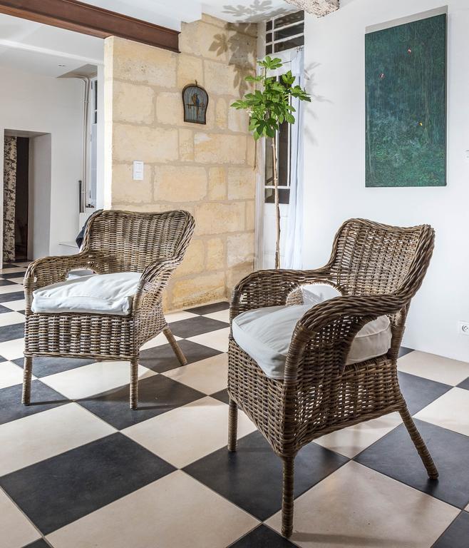 Chambres D'Hotes Le Relais Des Remparts Rions Exterior foto